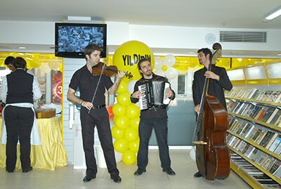 Şirket Yemeği trio ekibi